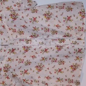 Zara Girl White color Floral Fabric Puff Short Sleeve open front soft blouse 10